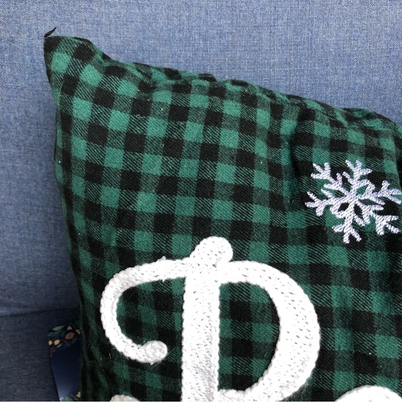 Retreat green black plaid “Believe” Holiday pillow NWT - Picture 3 of 11